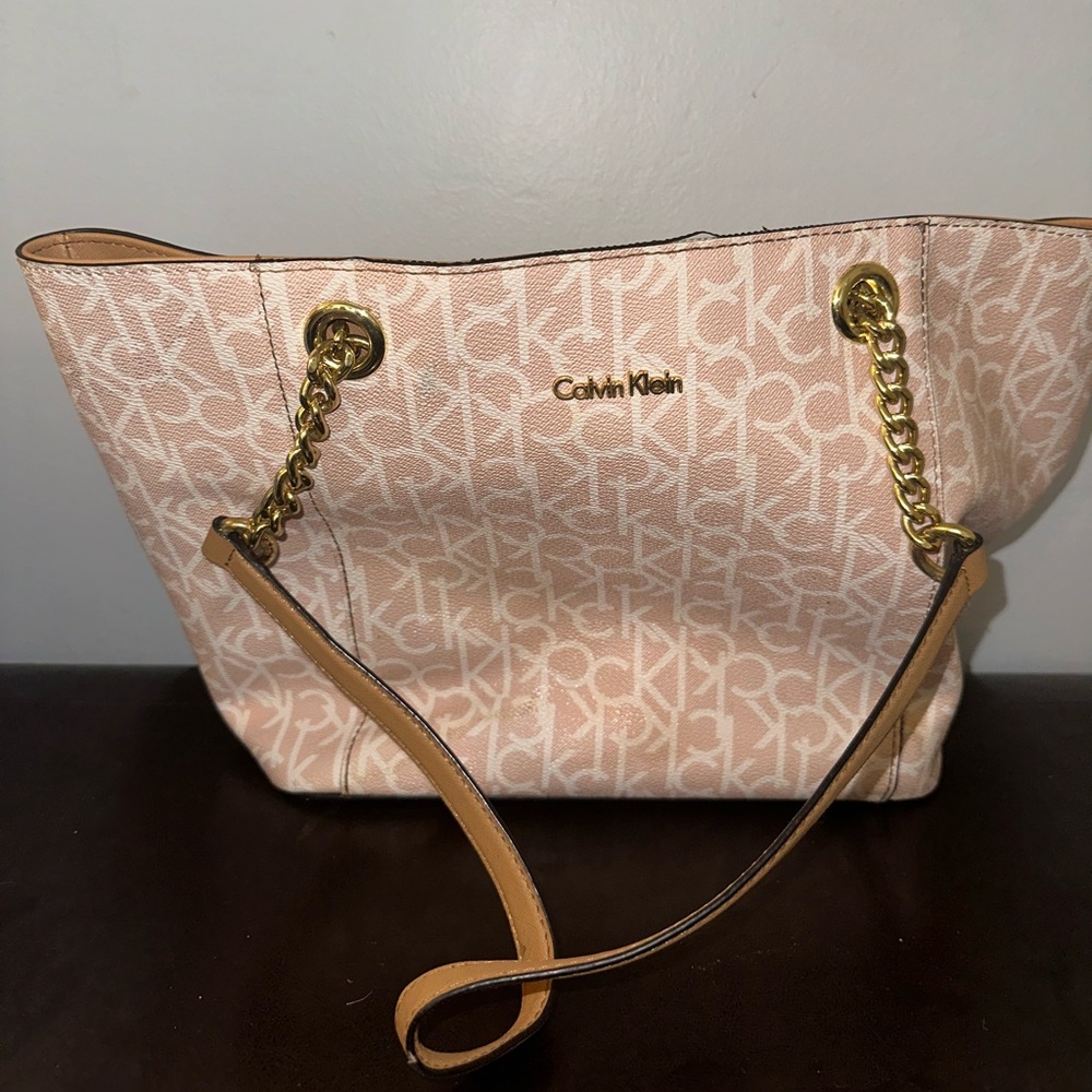 Calvin Klein pink & white tote bag